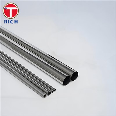 Pienen halkaisijan ruostumattomasta teräksestä valmistettu letku